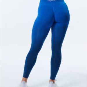 Alphalete Amplify Leggings - Moonlight
